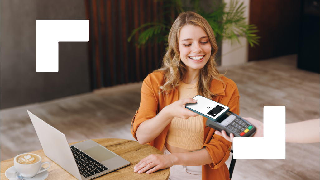 Avoiding exchange rate risk with centralised banking